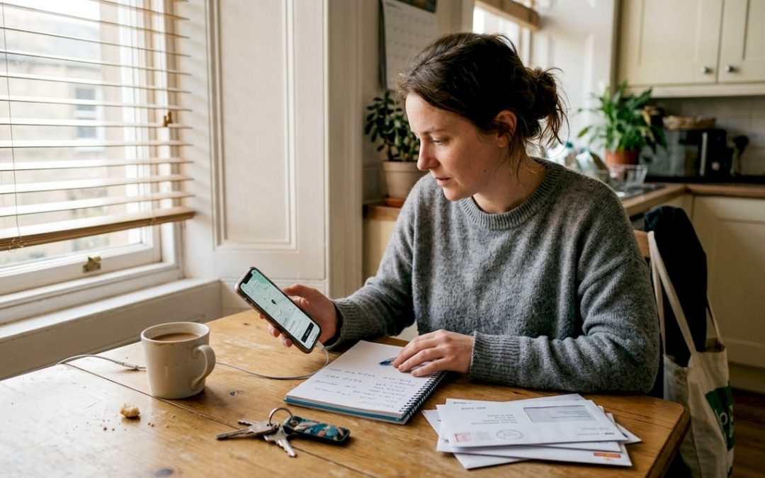 How to book a long-distance taxi in Edinburgh easily